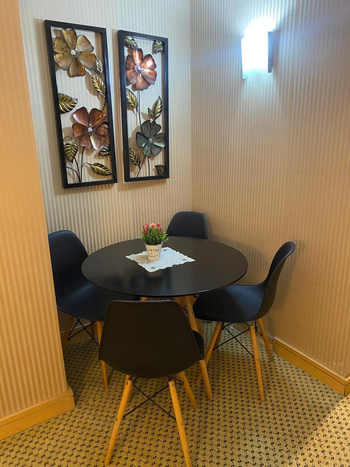 Flat Hotel Em グアルーリョス エクステリア 写真